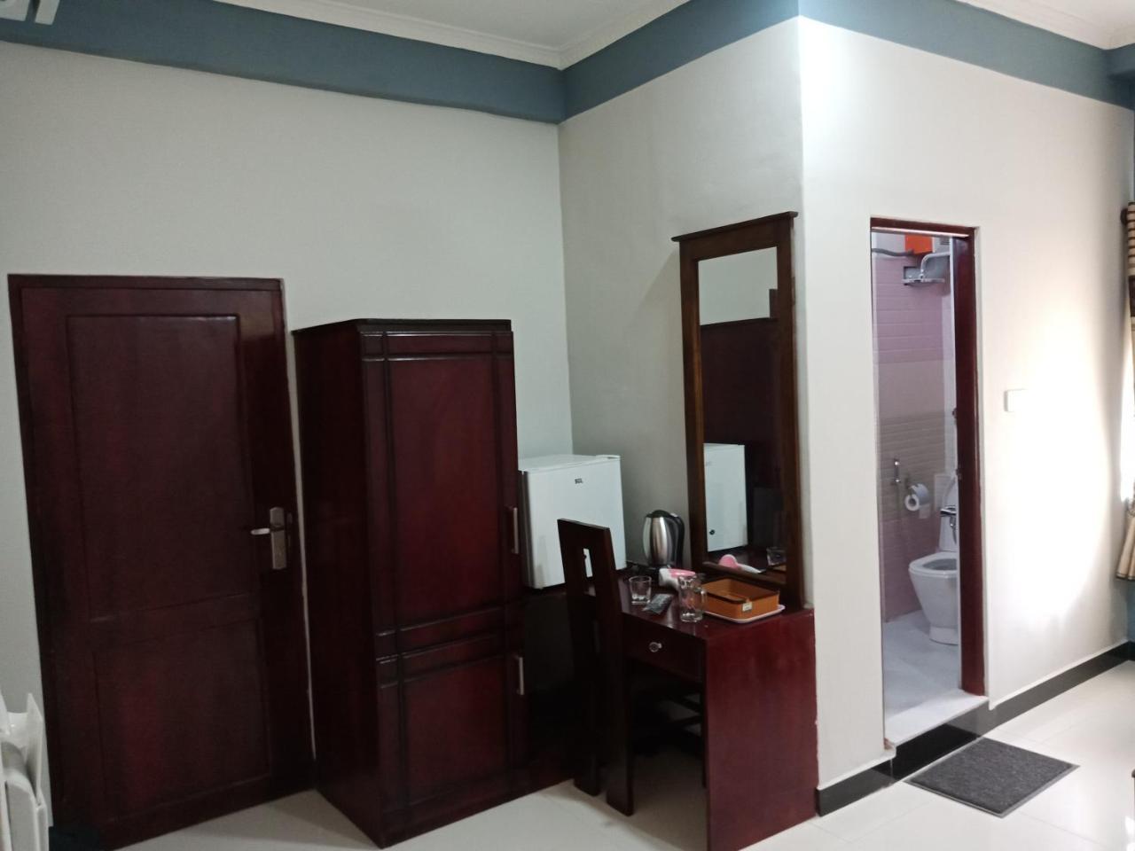 Global City Hotel Maligawatta Exterior foto
