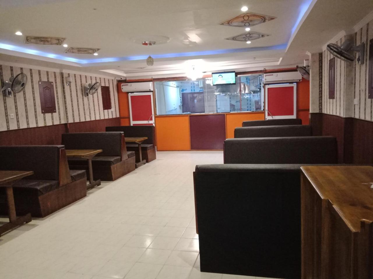 Global City Hotel Maligawatta Exterior foto