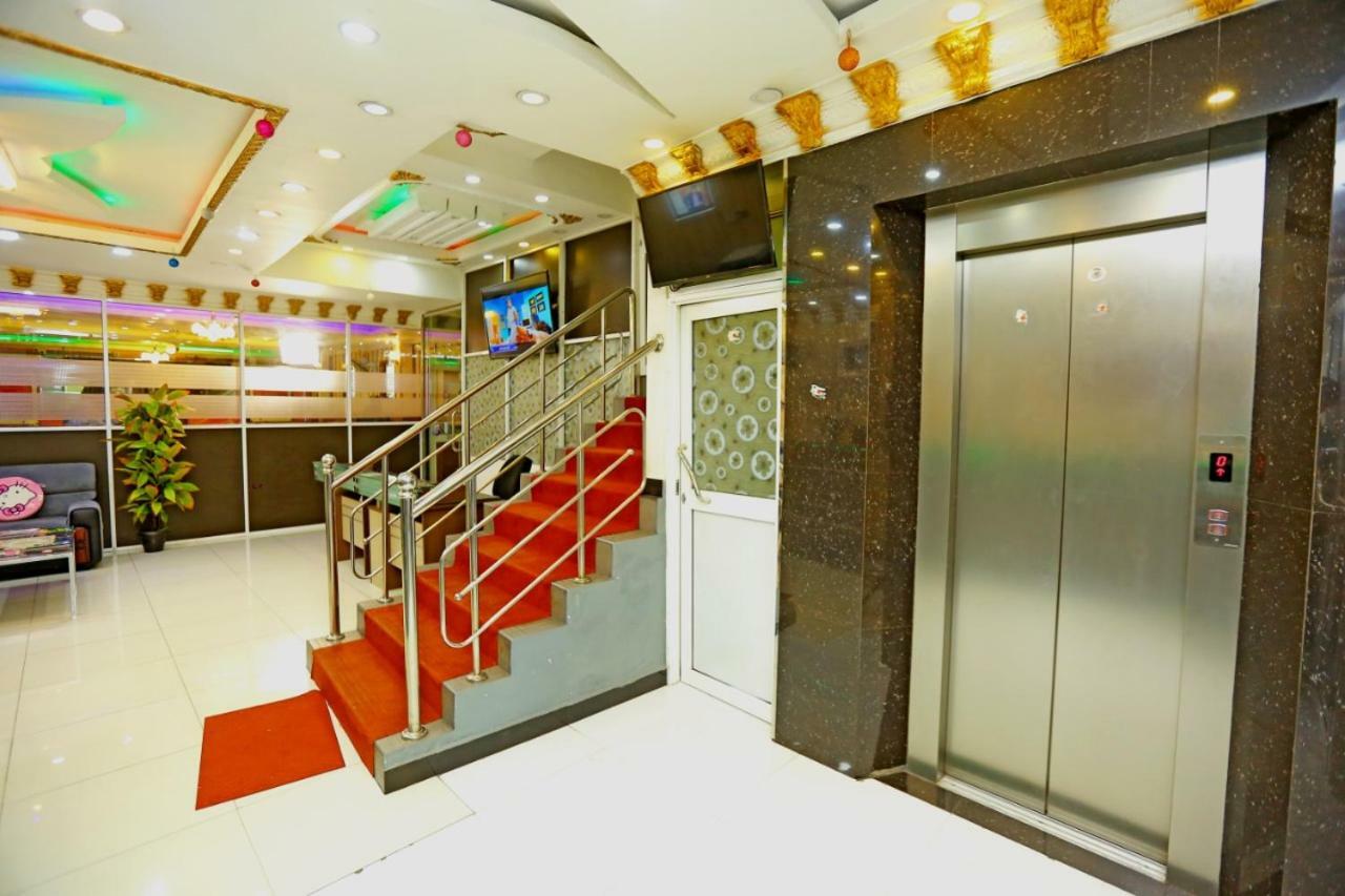 Global City Hotel Maligawatta Exterior foto