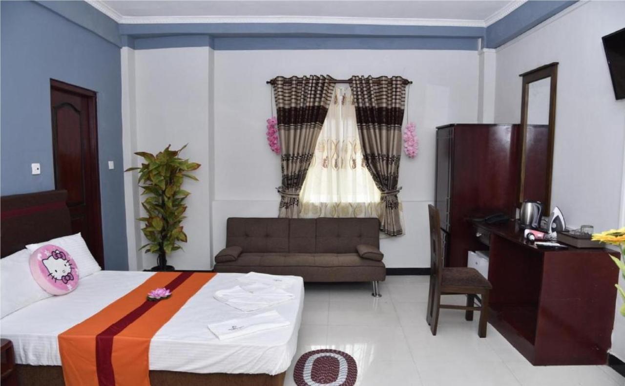 Global City Hotel Maligawatta Exterior foto